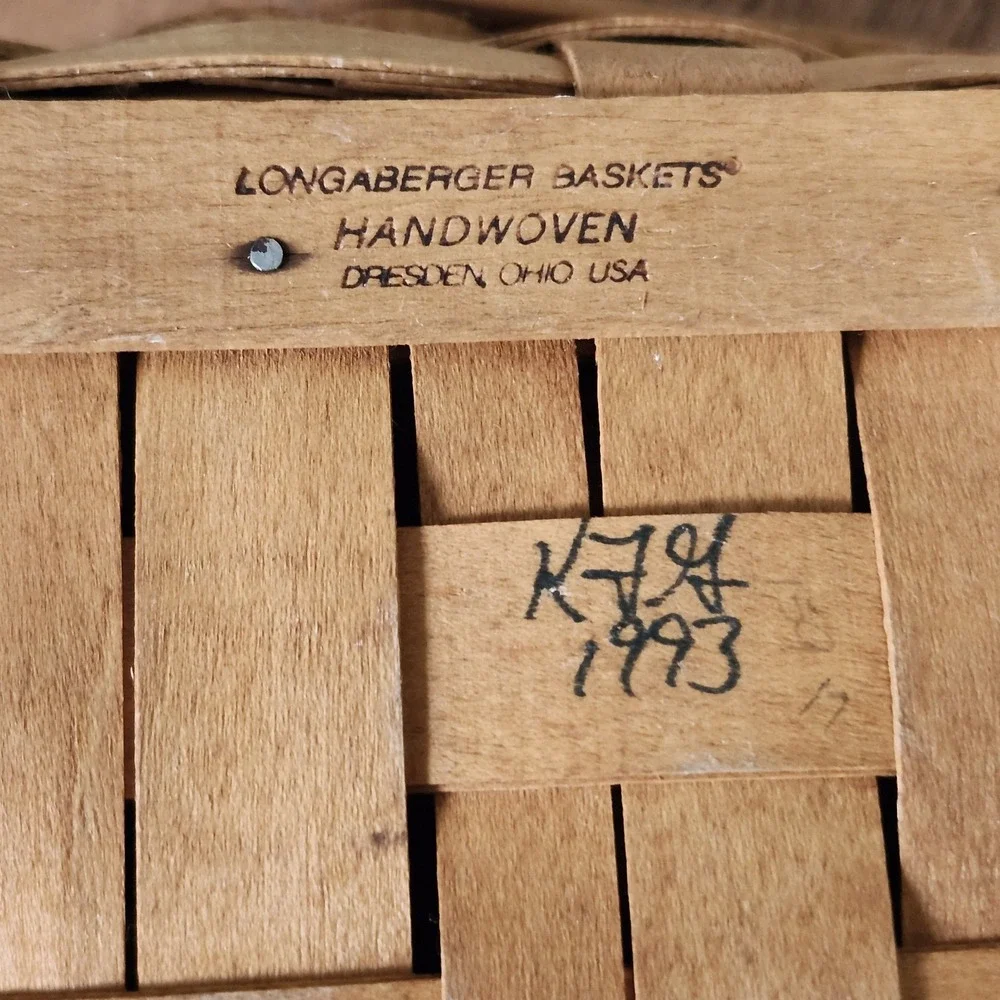 Longaberger Basket Handwoven 1993 Dresden Ohio Signed USA‎